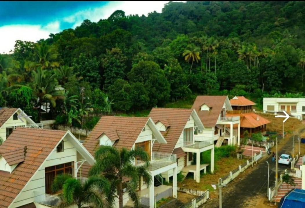 Nest Resorts Athirappilly Luaran gambar