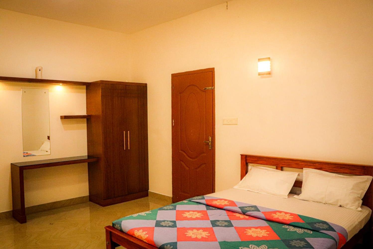 Nest Resorts Athirappilly Luaran gambar
