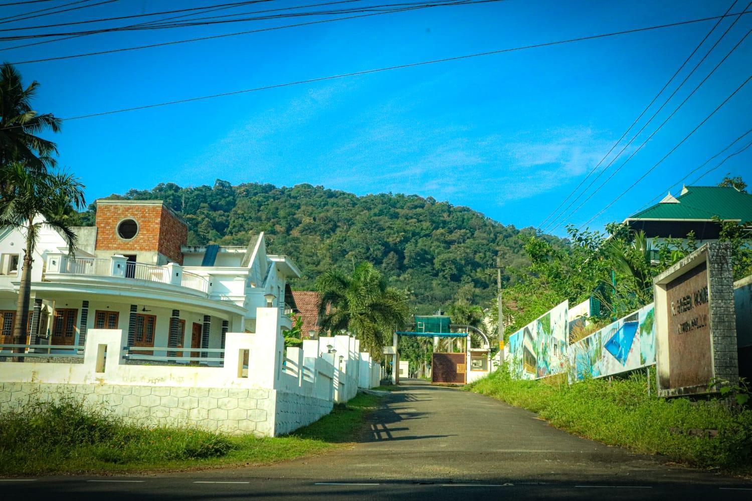 Nest Resorts Athirappilly Luaran gambar