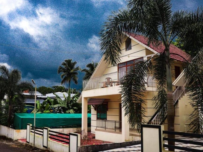 Nest Resorts Athirappilly Luaran gambar